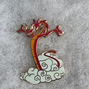 Disney Mushu  Pin